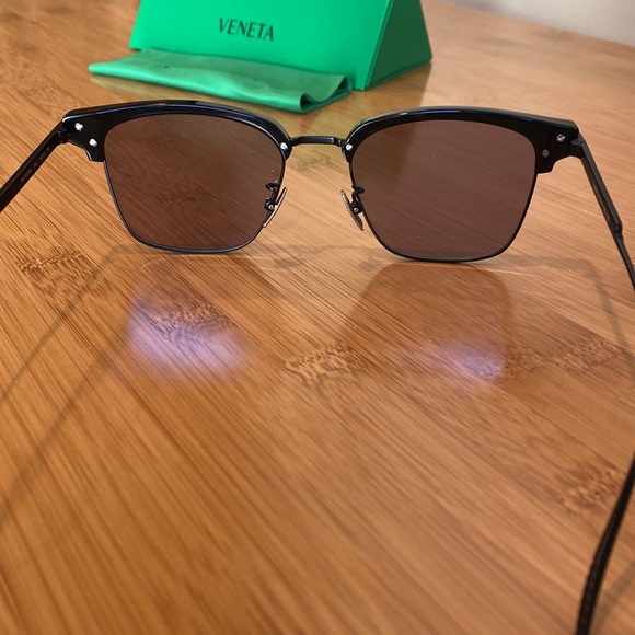 Bottega Veneta Light Ribbon Square Sunglasses - Picture 5 of 6